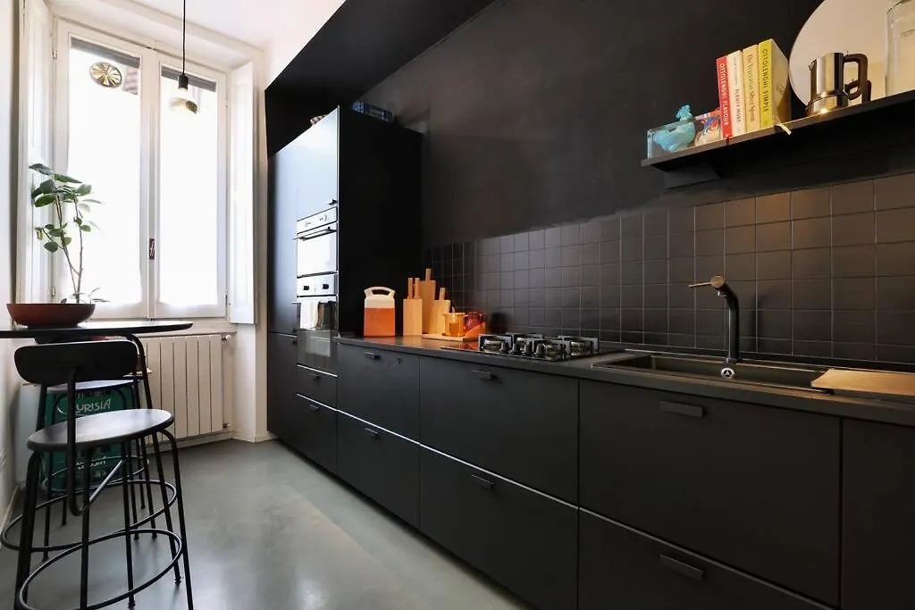 Primopiano - Lepontina Apartment Milan 0*,